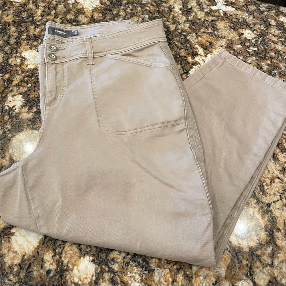 Torrid Aviator Skinny Stretch Tan Twill Mid-Rise Pants Size 18
